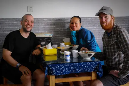 Alessio, Binh (Rolling Potatoes) et Tim