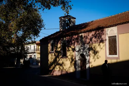 Gefira Mpania  J159  Grèce