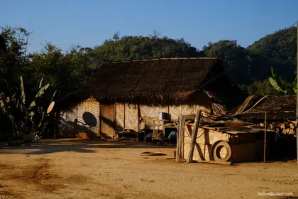 Houaxay J353 Laos